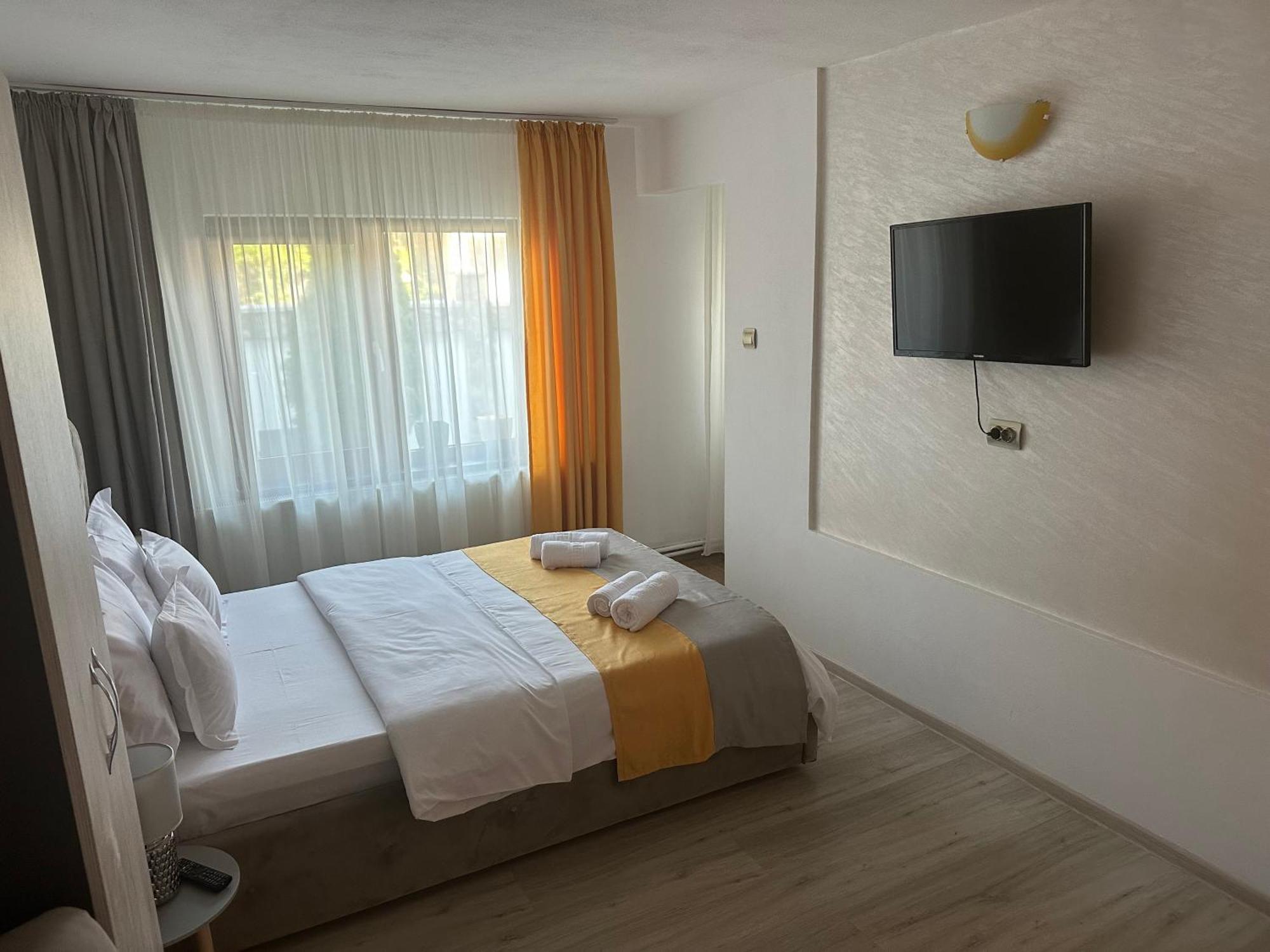 Vila Davison Târgu Jiu Dış mekan fotoğraf